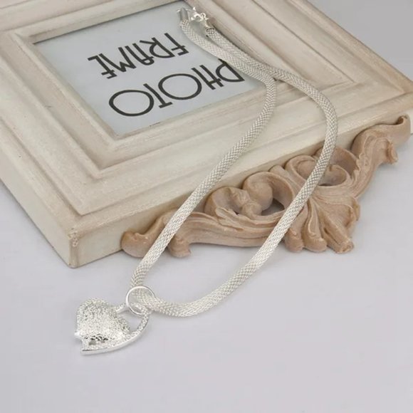 ❤️ NEW 💎 Luxury Heart 925 Sterling Silver Necklace - Picture 9 of 10
